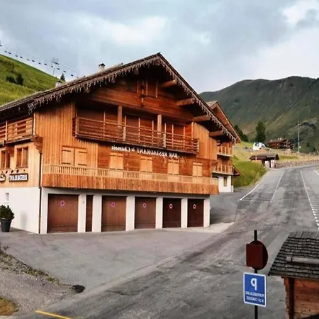 Apartment Piste Rouge B *